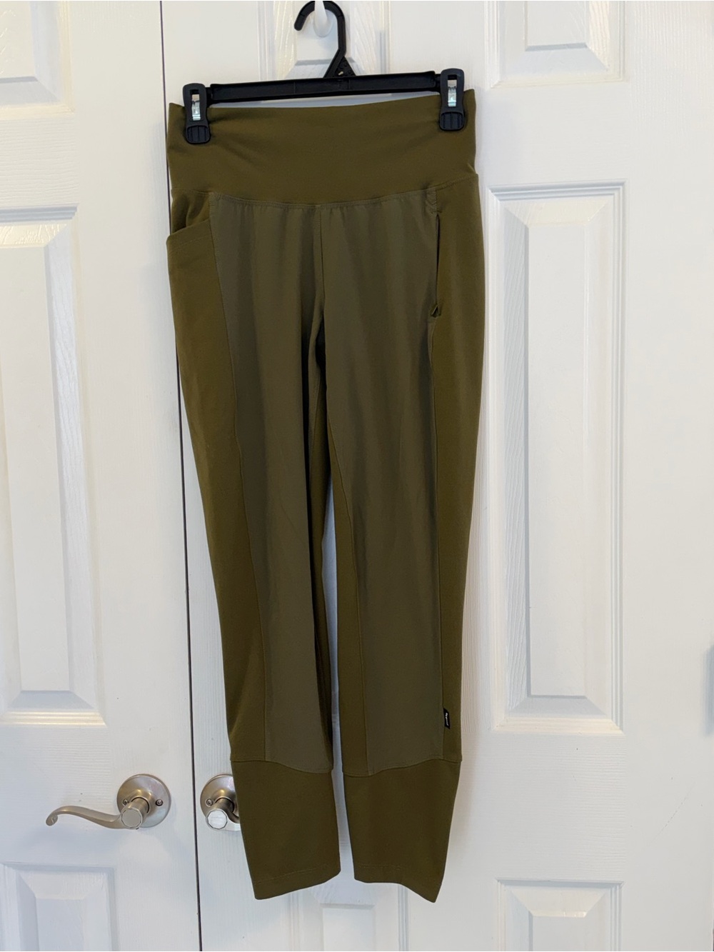 REI Co-op Women’s Small Olive Green Performance Hiking Pants